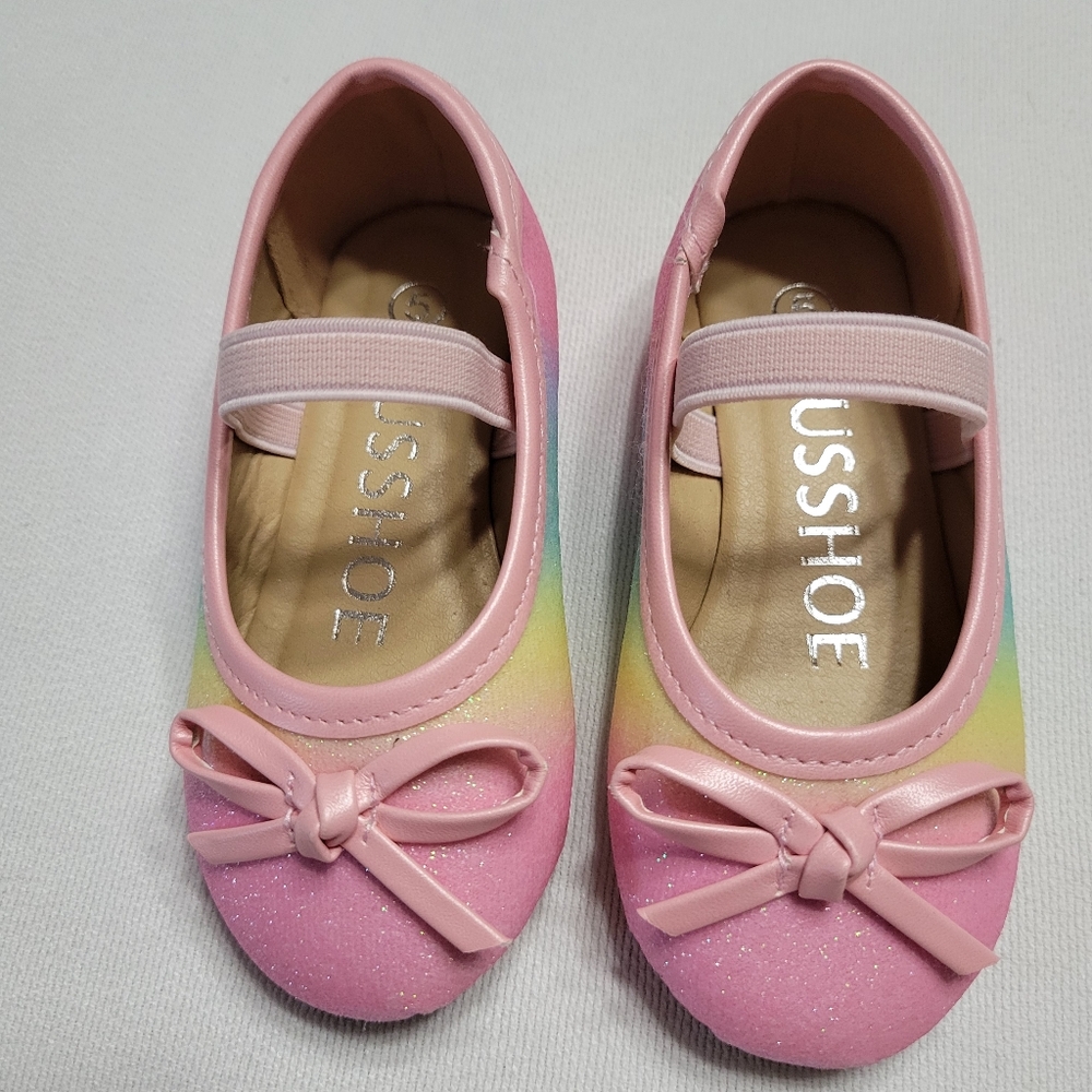 Toddler girl Musshoe size 5 rainbow shoes